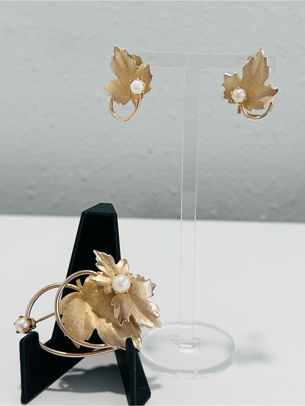 Vintage Maple Leaf Brooch and Earrings Faux Pearls Goldtone Screwback Earrings